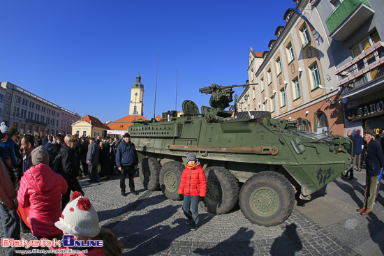 Żołnierze amerykańscy na Rynku Kościuszki