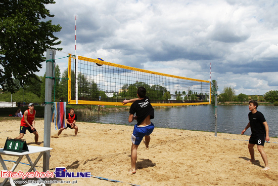 Zawody w siatkówce plażowej