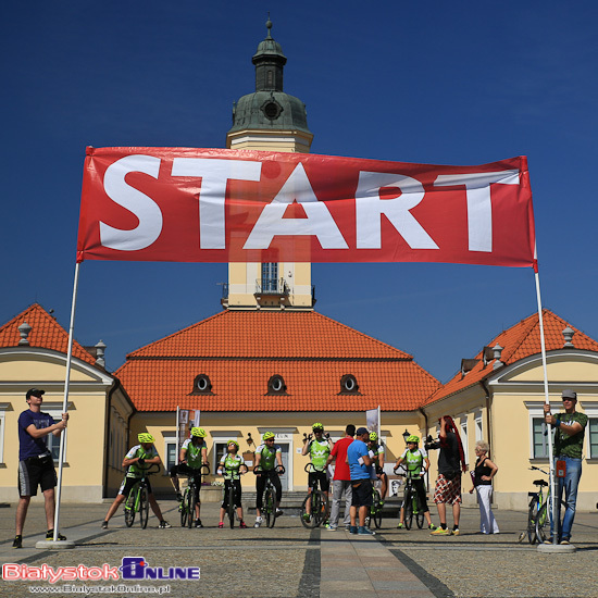 Wakacyjny Peleton Gwiazd promujący szlak Green Velo