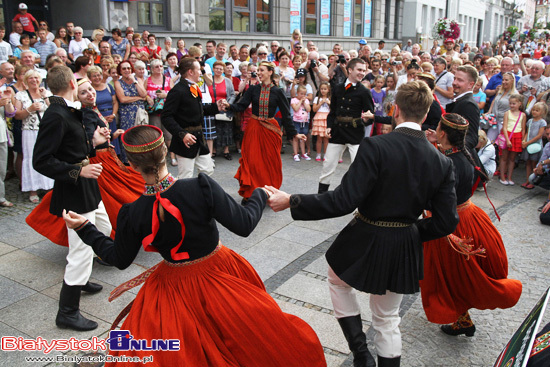 Podlaska Oktawa Kultur. Parada zespołów