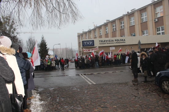 Manifestacja w obronie mediów publicznych