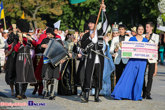 Podlaska Oktawa Kultur. Parada zespołów