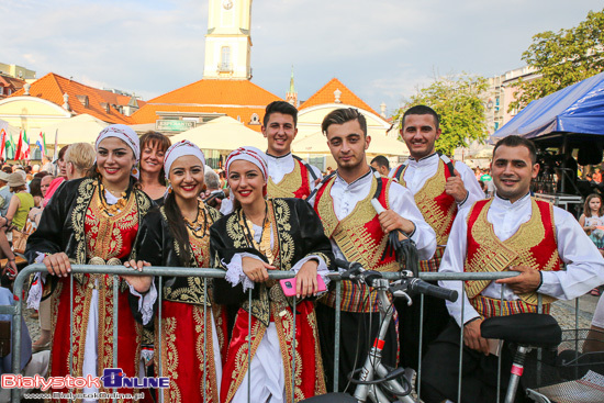 Podlaska Oktawa Kultur. Parada zespołów