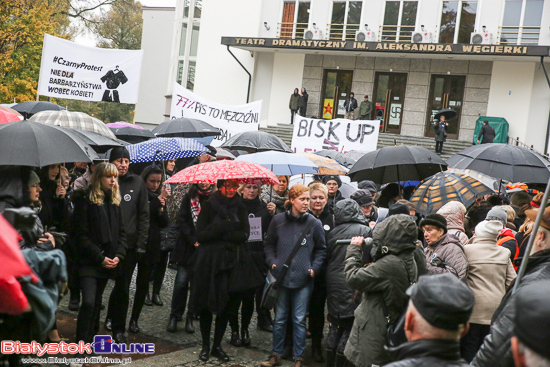 Manifestacja kobiet