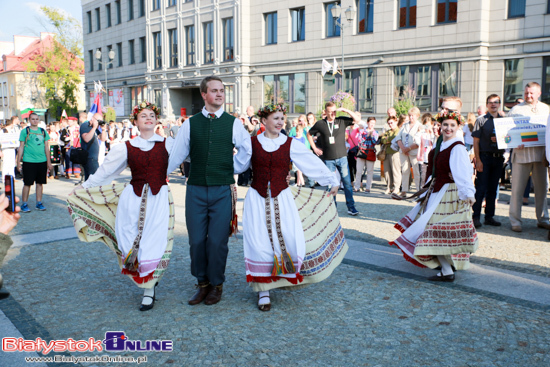 X Międzynarodowy Festiwal Muzyki, Sztuki i Folkloru \