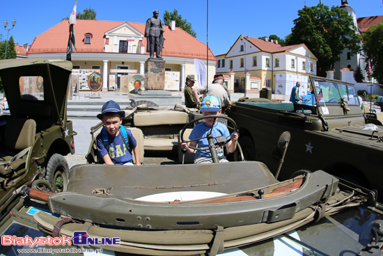 Piknik Militarny na Rynku Kościuszki