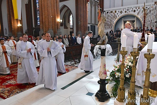 Nowi kapłani Archidiecezji Białostockiej