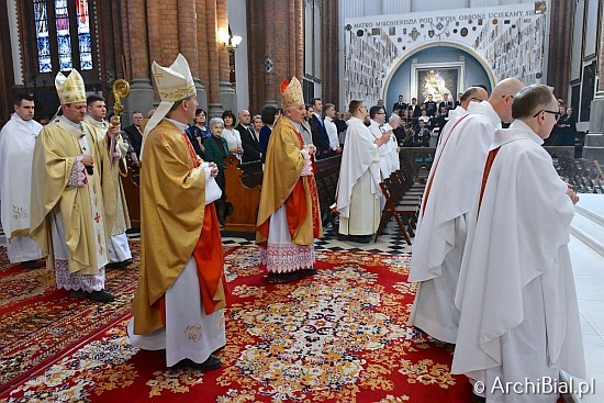 Nowi kapłani Archidiecezji Białostockiej