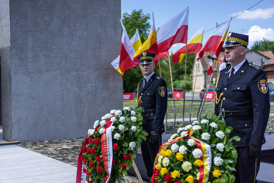 Otwarcie miejsca pamięci na Rynku Siennym