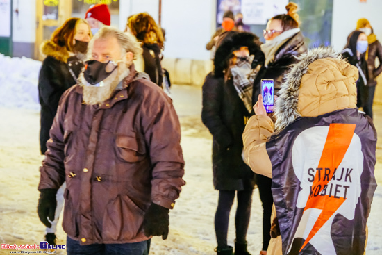 Protest Kobiet po opublikowaniu wyroku TK