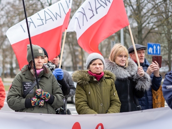 Protest antyszczepionkowców