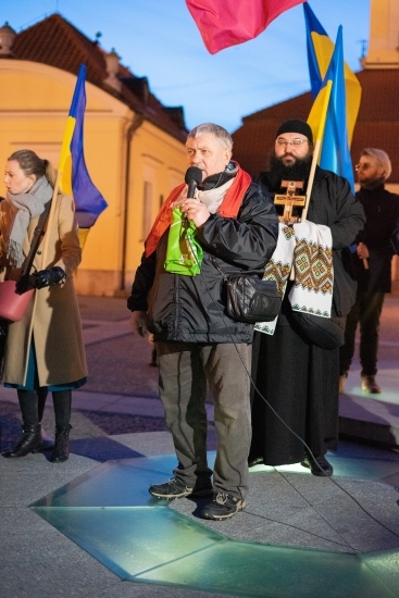 Manifestacja na Rynku Kościuszki po ataku na Ukrainę