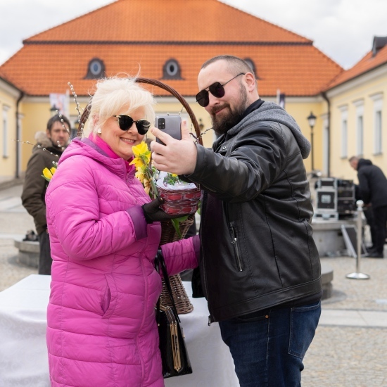 Święcenie pokarmów na Rynku Kościuszki