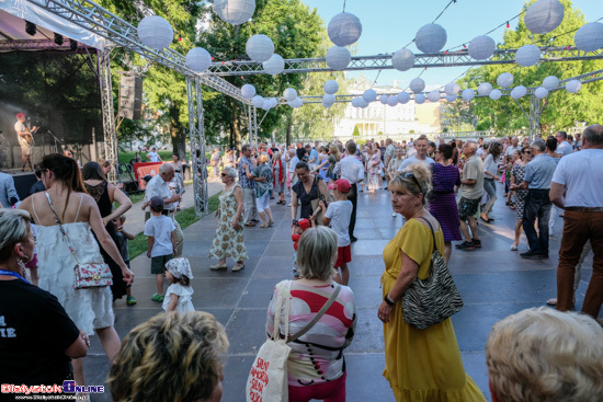 Potańcówka w Ogrodach Pałacu Branickich