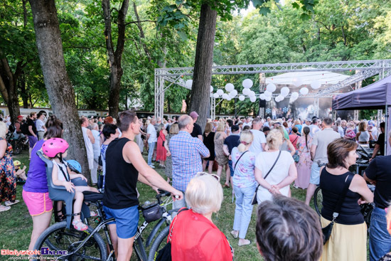 Potańcówka w Ogrodach Pałacu Branickich