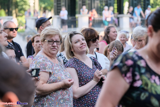 Potańcówka w Ogrodach Pałacu Branickich