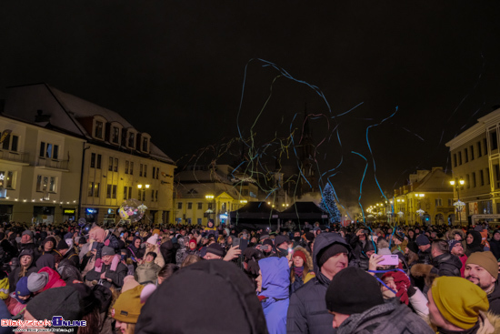 WOŚP. Światełko do nieba i koncerty na Rynku Kościuszki