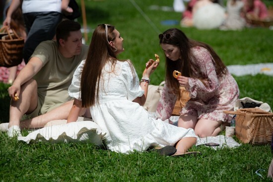 2024.06.01 - Piknik według Bridgertonów w Pałacu Branickich