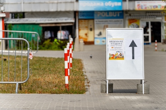 2024.08.10 - Nowy Kiermasz Staroci na Kawaleryjskiej. Czy cieszył się dużym zainteresowaniem ?