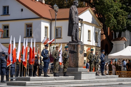 2024.08.15 - Obchody Święta Wojska Polskiego pod pomnikiem Józefa Piłsudskiego