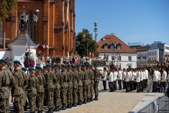 2024.08.15 - Obchody Święta Wojska Polskiego pod pomnikiem Józefa Piłsudskiego