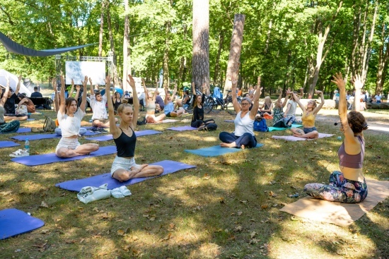 2024.08.15 - Electrum Ambient Park. Nastrojowe dźwięki w Parku Konstytucji 3 maja