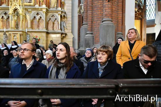 Pogrzeb arcybiskupa Edwarda Ozorowskiego