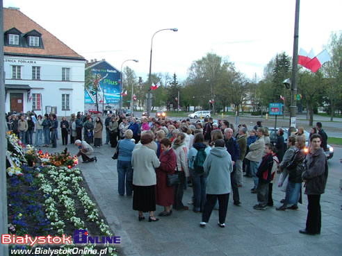 Marsz miesiąc po śmierci Jana Pawła II