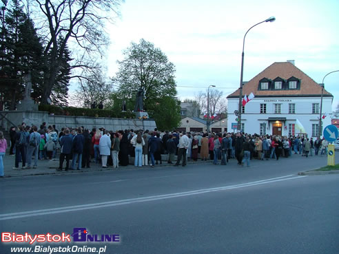 Marsz miesiąc po śmierci Jana Pawła II