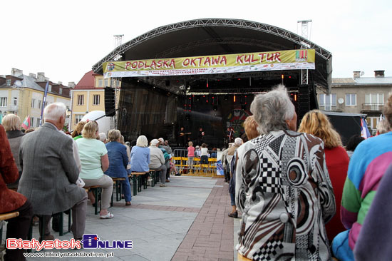 Podlaska Oktawa Kultur. Występy na Rynku Kościuszki