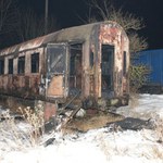 W zgliszczach wagonu kolejowego znaleziono ludzkie zwłoki