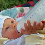Dieta dzieci pod lupą. Tylko 7 % polskich niemowląt jest prawidłowo karmionych