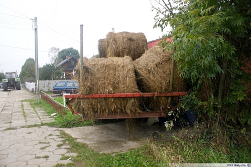 Kobieta zginęła pod kołami przyczepy 