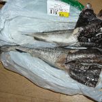 W białostockim hipermarkecie sprzedają zepsute ryby