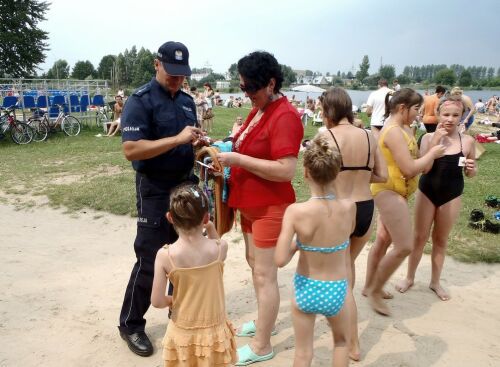 Akcja "Bezpieczna plaża" na białostockich Dojlidach