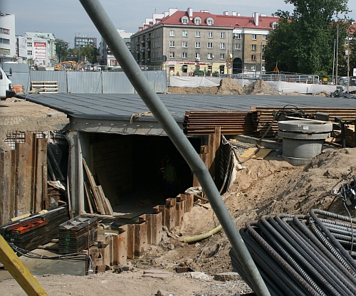 Są już przejścia podziemne pod skrzyżowaniem Piłsudskiego - Sienkiewicza