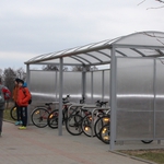 Przy białostockich szkołach pojawią się kolejne wiaty rowerowe