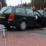 Litwin zasnął za kierownicą i wymusił pierwszeństwo. Pasażer passata w szpitalu