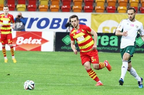 Wokół murawy stadionu będą ledowe bandy