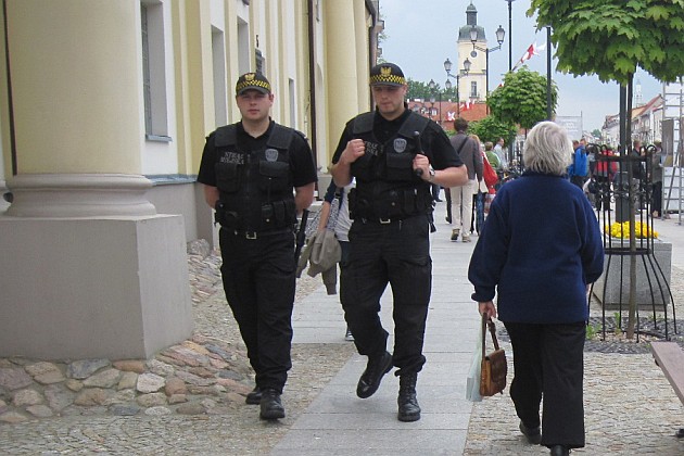 Strażnicy miejscy skontrolują białostockie nieruchomości. Sprawdzą ich czystość