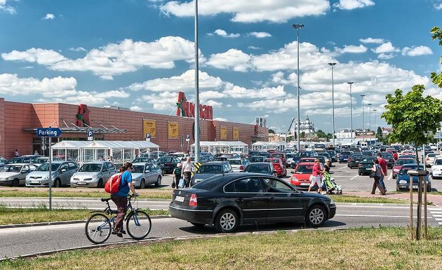 Będą nowe sklepy w Centrum Handlowym Auchan przy ul. Hetmańskiej