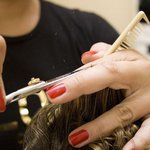 Napad na fryzjerkę w Wasilkowie. W obronie stanęła klientka 