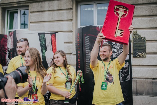 Studenci przejęli miasto na najbliższe dni. Juwenalia można uznać za otwarte [ZDJĘCIA]