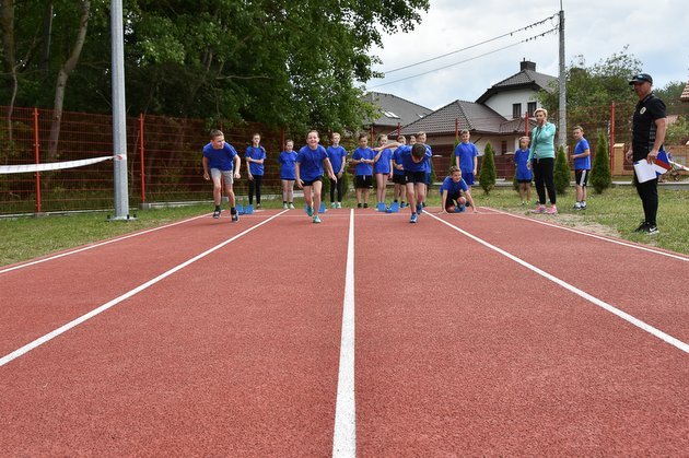 Oddano kolejne obiekty sportowe przy jednej ze szkół