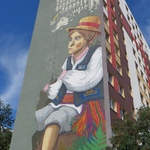 Największy mural ludowy w Polsce. Powstaje na białostockim wieżowcu