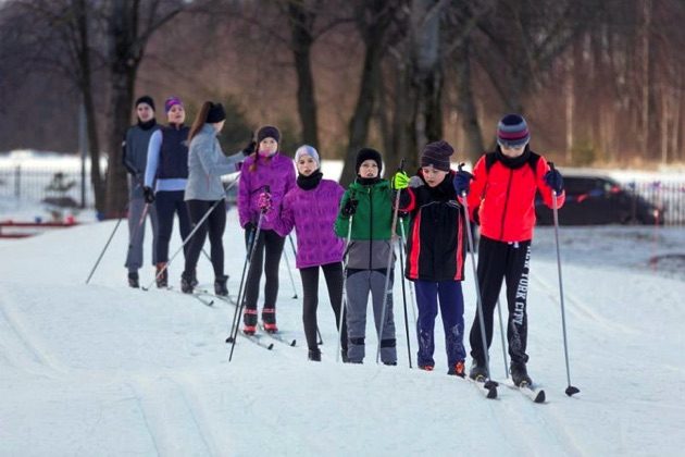 To już koniec zimowego sezonu. Rowery zamiast nart