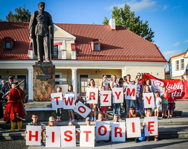 Wolontariusze to lokalni herosi. Odbyła się Studniówka Szlachetnej Paczki [ZDJĘCIA]