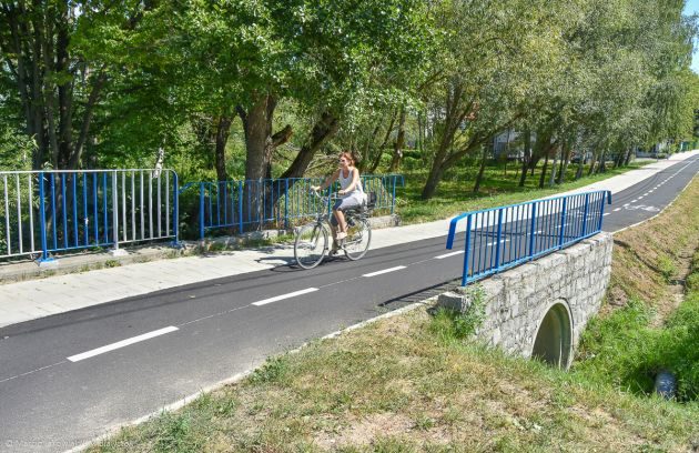 Dzień bez Samochodu. Można za darmo jeździć autobusami i BiKeRami. Będzie też festyn