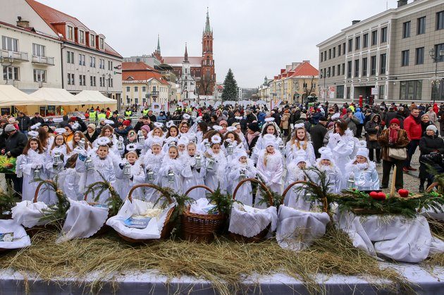 Wigilia miejska w Białymstoku. Było dużo dobrej atmosfery i smacznego jedzenia [ZDJĘCIA]