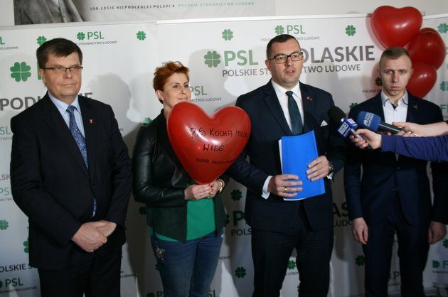 "PiS kocha polską wieś tylko przed wyborami" - twierdzi PSL